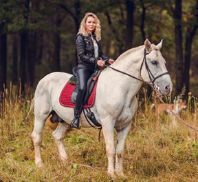 Прогулка на лошадях, для нее, подарочные сертификаты