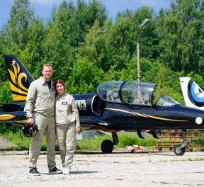 Полет на истребителе L-39, подарочные сертификаты, подарочные сертификаты