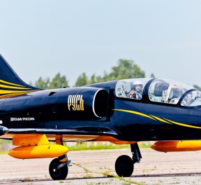 Полет на истребителе L-39, подарочные сертификаты, подарочные сертификаты