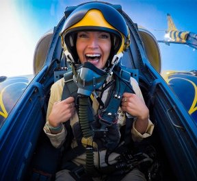 Полет на истребителе L-39, для нее, подарочные сертификаты