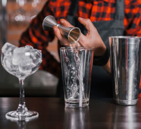 Мастер-класс приготовления коктейлей, для него, подарочные сертификаты