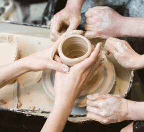 Мастер-класс гончарного искусства для двоих, для нее, подарочные сертификаты