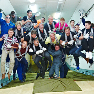 Полет в невесомости, стоимость от 650 700 рублей. Фотография 1.