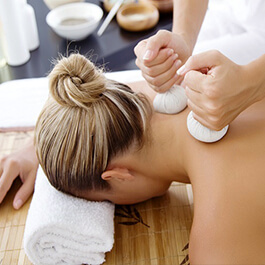 SPA Массаж травяными мешочками, фото 3.